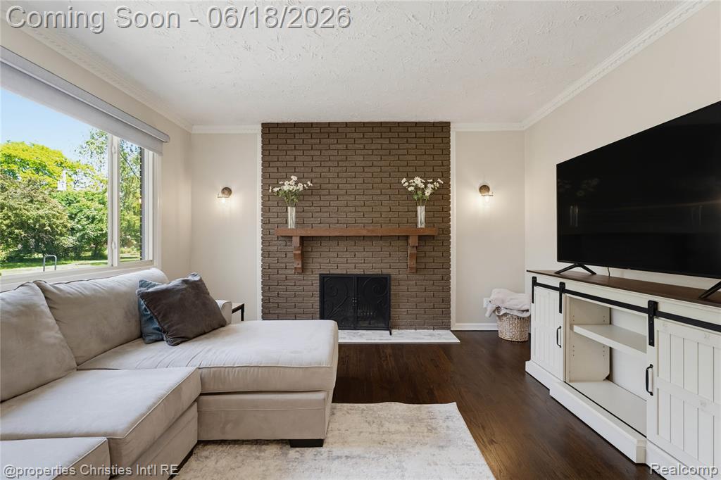 30130 Marimoor Street, Beverly Hills, MI 48025 — Photo 7
