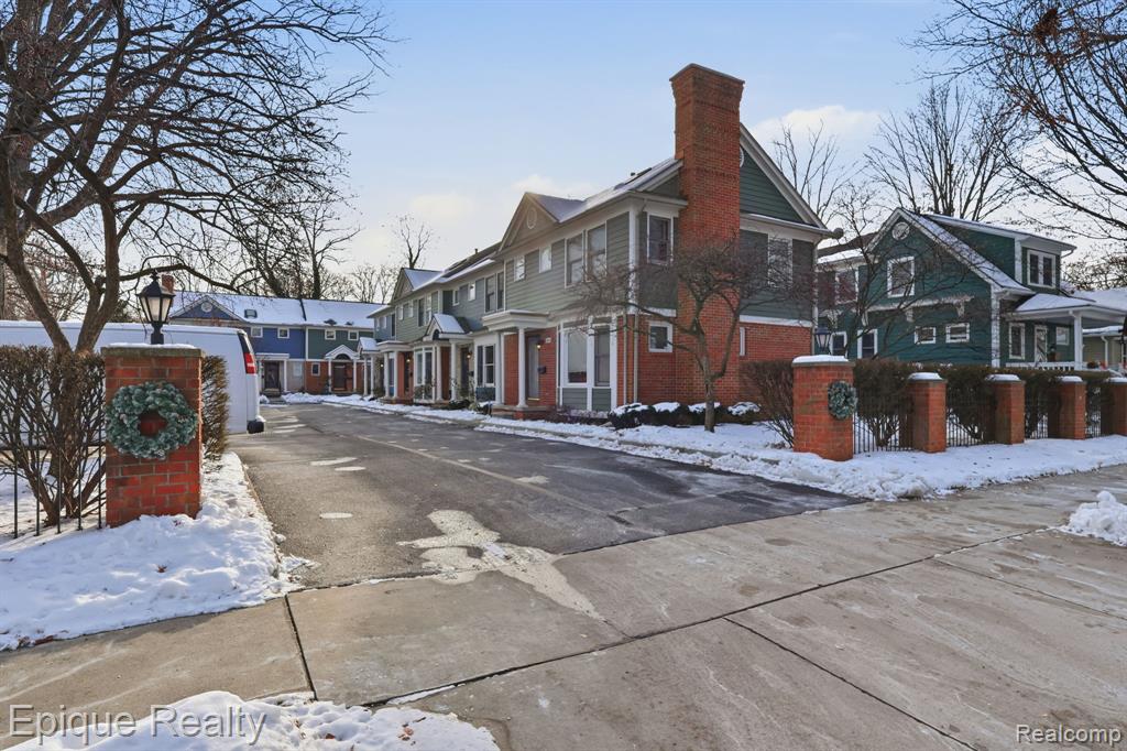 535 W Marshall Street, Fenton, MI 48220 — Photo 28