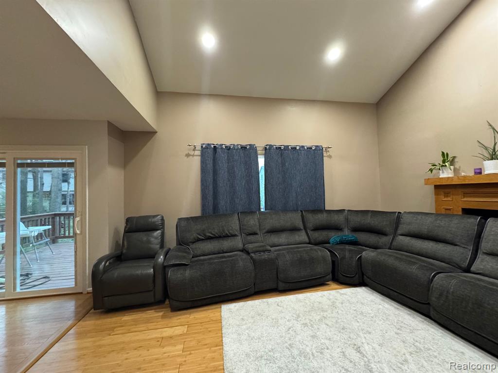 41989 METALINE Drive, Canton, MI 48187 — Photo 20