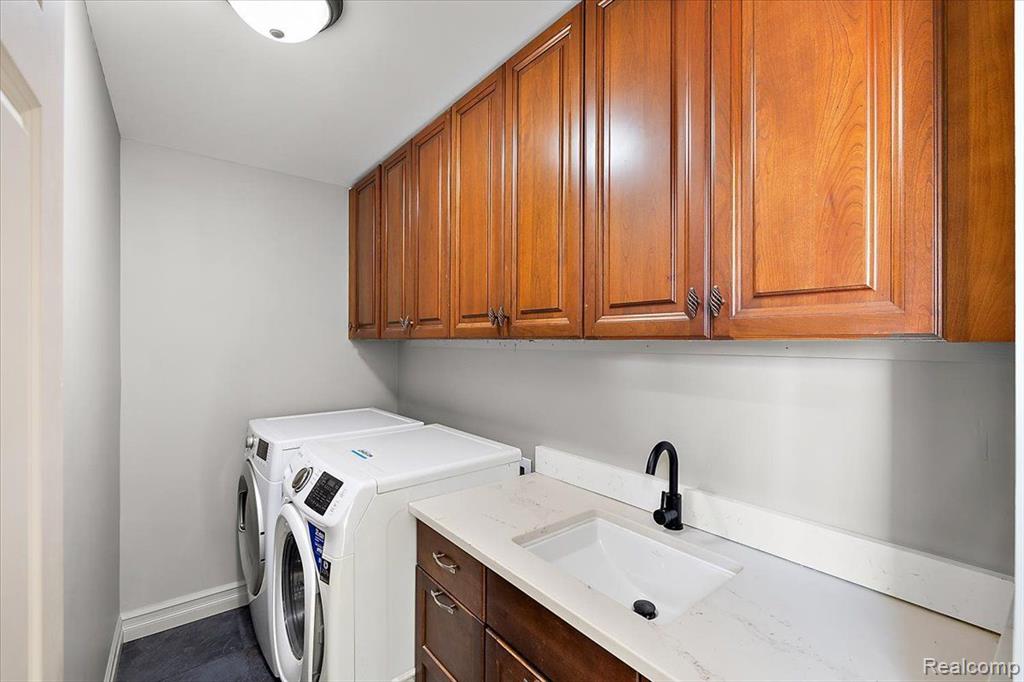 20817 Parkside Boulevard, Ferndale, MI 48220 — Photo 24