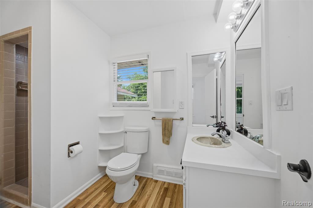 8025 Fieldcrest Drive, Brighton, MI 48116 — Photo 13