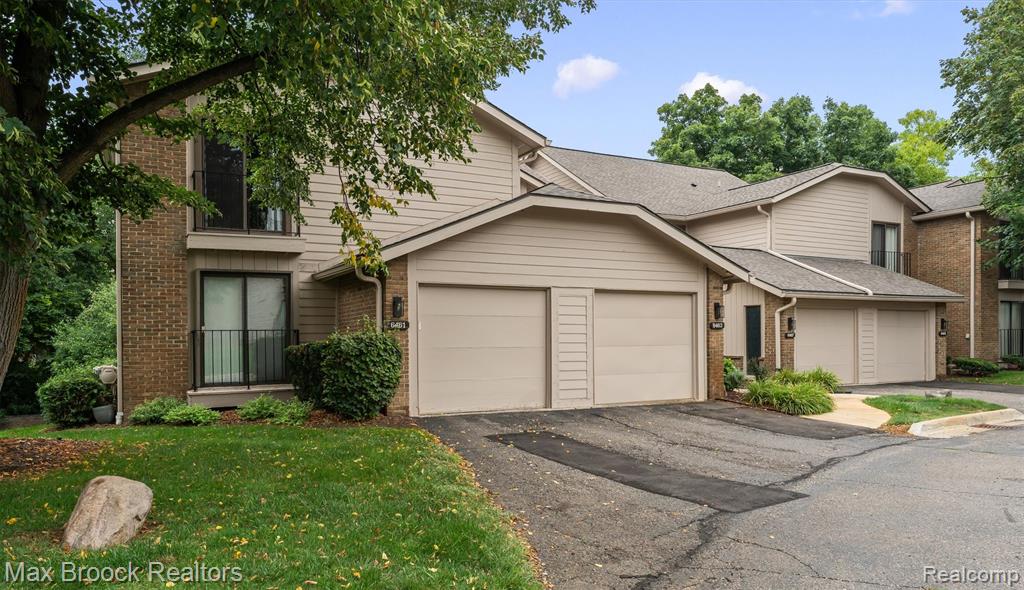 6461 Maple Hills Drive, Bloomfield Hills, MI 48301