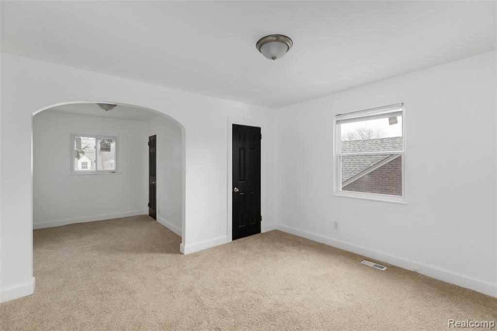 10900 Worden Street, Detroit, MI 48224 — Photo 28