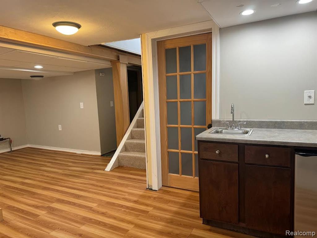 881 SIMPSON Street, Plymouth, MI 48170 — Photo 32