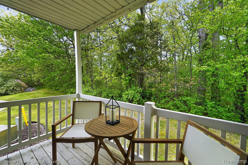 5551 Woodruff Shore Drive, Brighton, MI 48116 — Photo 32