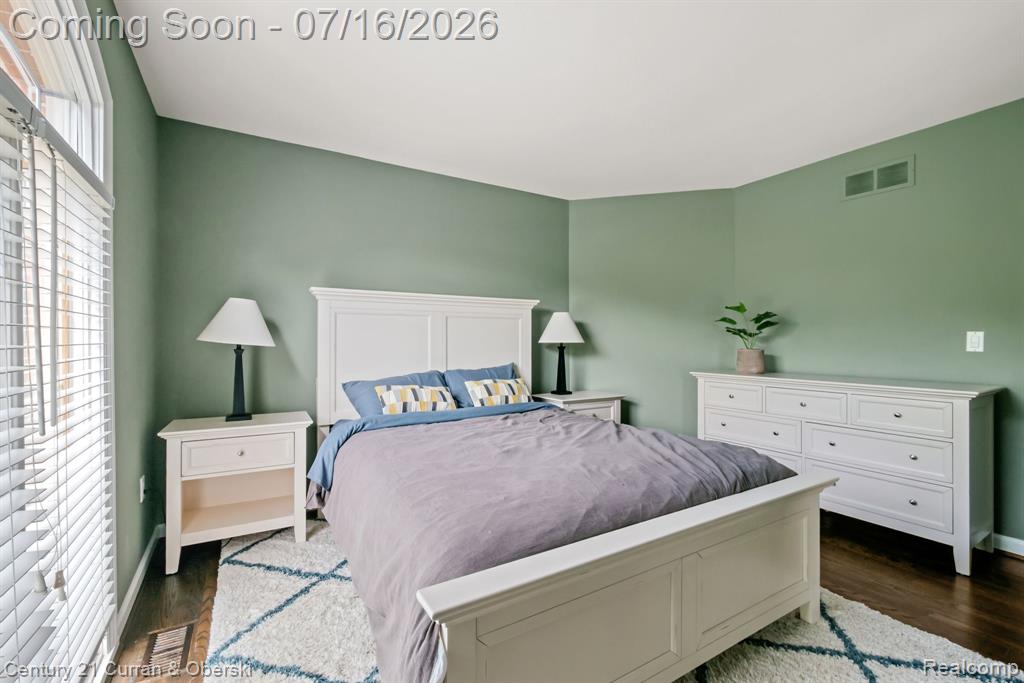 44026 Deep Hollow Circle, Northville, MI 48168 — Photo 44