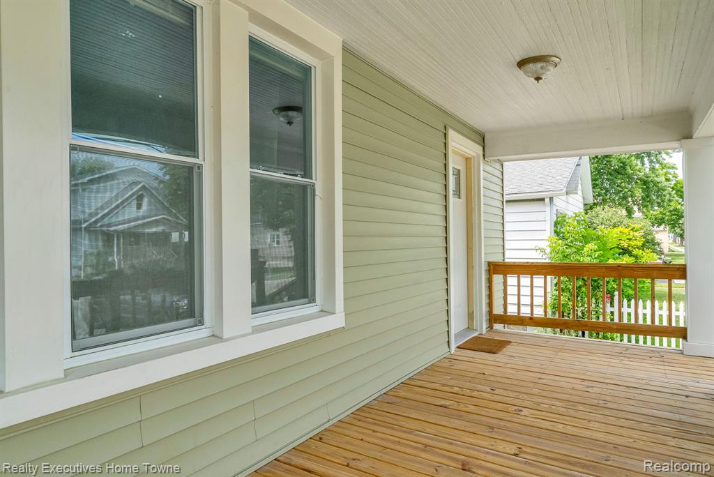 509 13th Street, Port Huron, MI 48060 — Photo 5