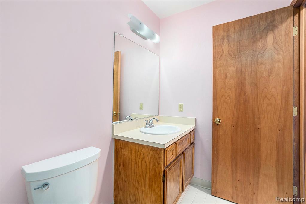 5434 Bowden Court, Warren, MI 48091 — Photo 16