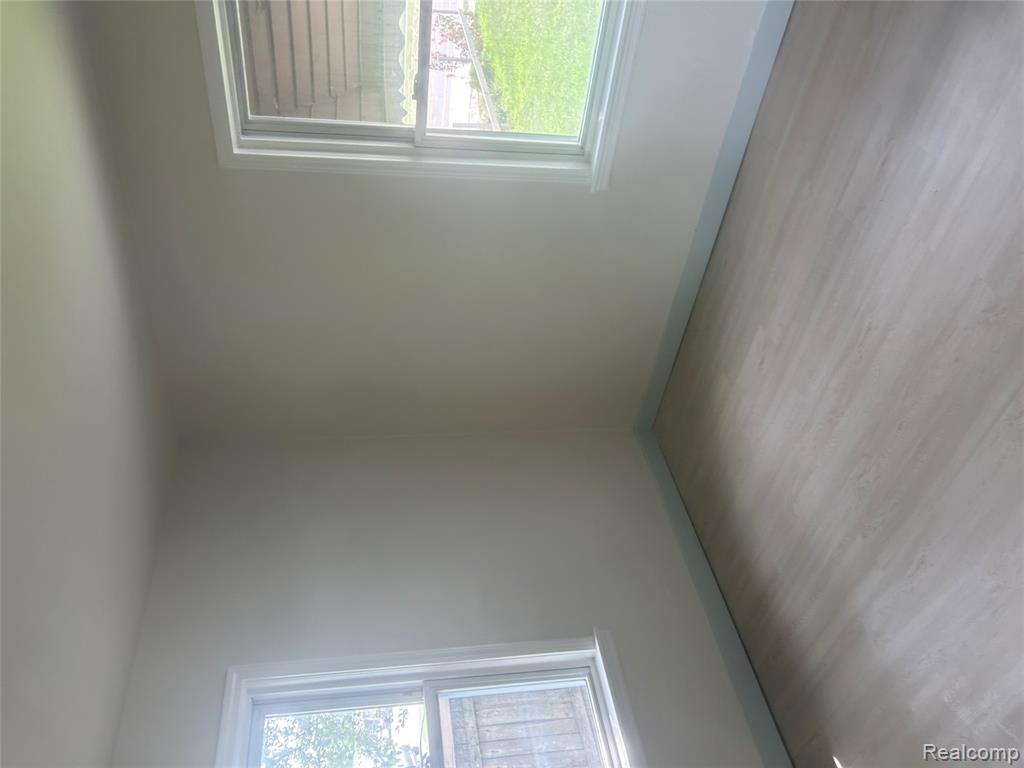 552 N Harris Road, Ypsilanti, MI 48198 — Photo 11