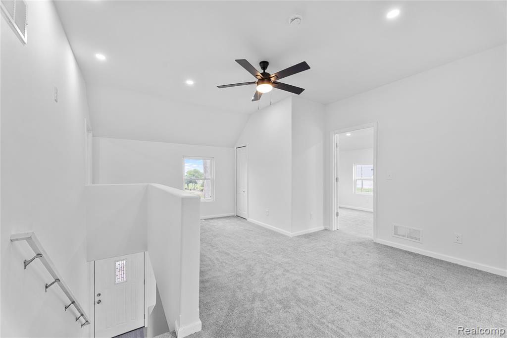 4354 S 5th Street, Luna Pier, MI 48157 — Photo 15