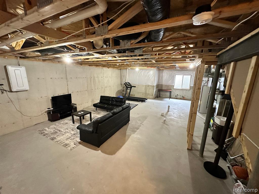 43541 PROSPECT, Novi, MI — Photo 39