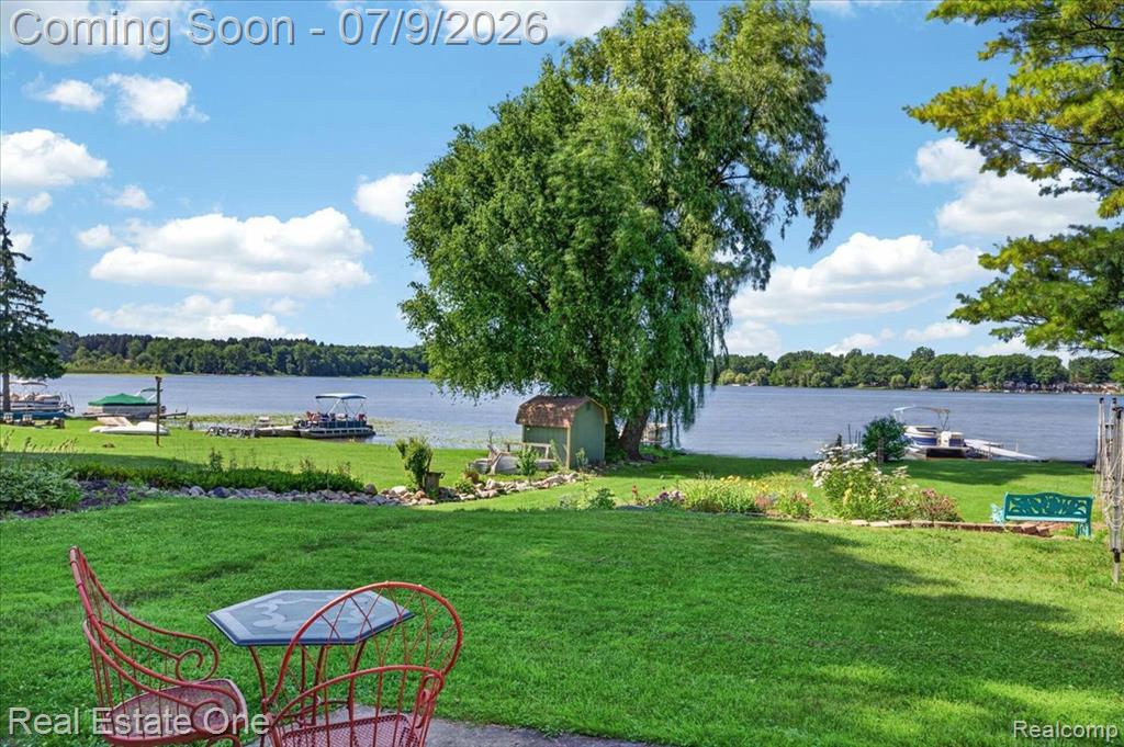 705 Sunset Drive, Attica, MI 48412 — Photo 8