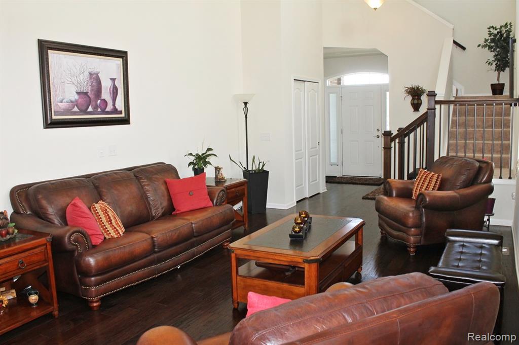 860 Backshore Drive, Canton, MI 48187 — Photo 13