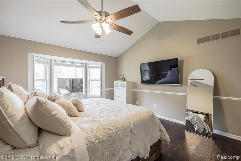 4482 RED OAK Boulevard, Waterford, MI 48329 — Photo 25