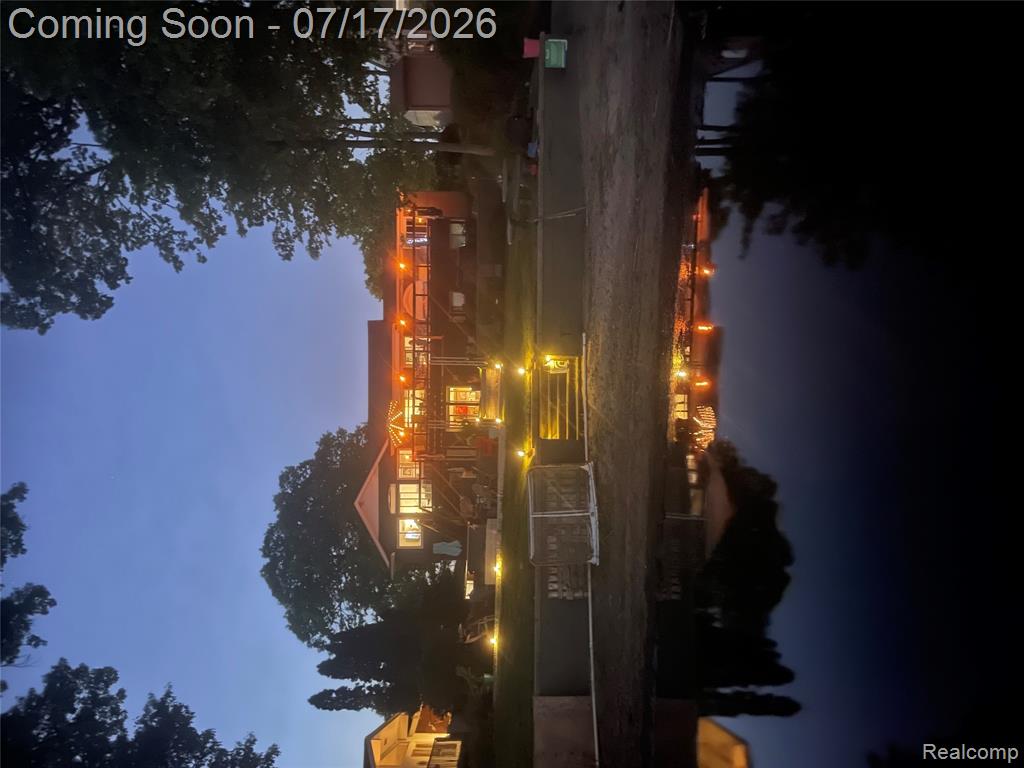 3233 Shawnee Lane, Waterford, MI 48329