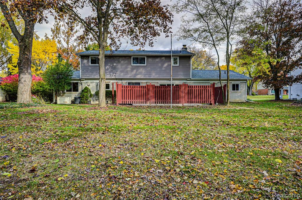 4435 Westover Drive, West Bloomfield, MI 48323 — Photo 58