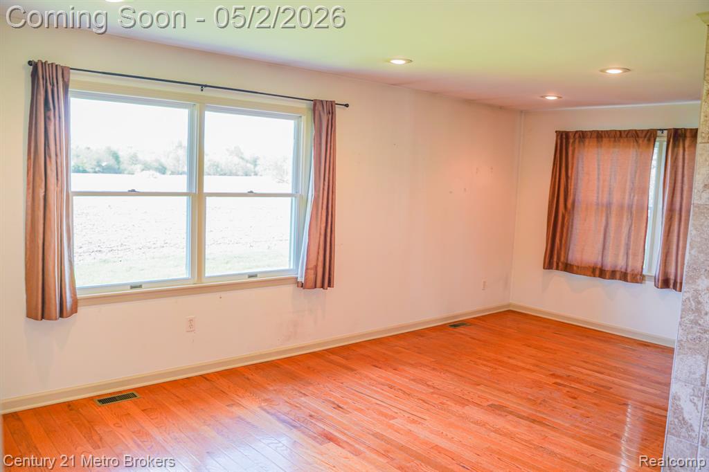 5164 Pinecone Drive, Lapeer, MI 48446 — Photo 9