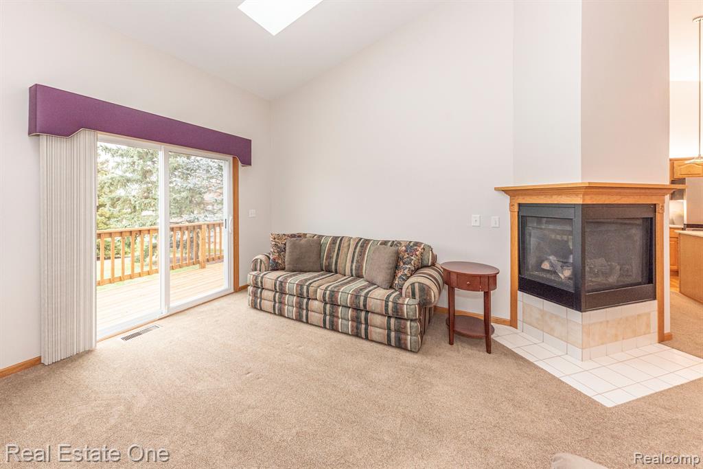61024 Evergreen Court, 23, South Lyon, MI 48178 — Photo 9
