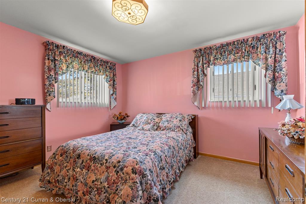 6450 N Lafayette Street, Dearborn Heights, MI 48127 — Photo 16