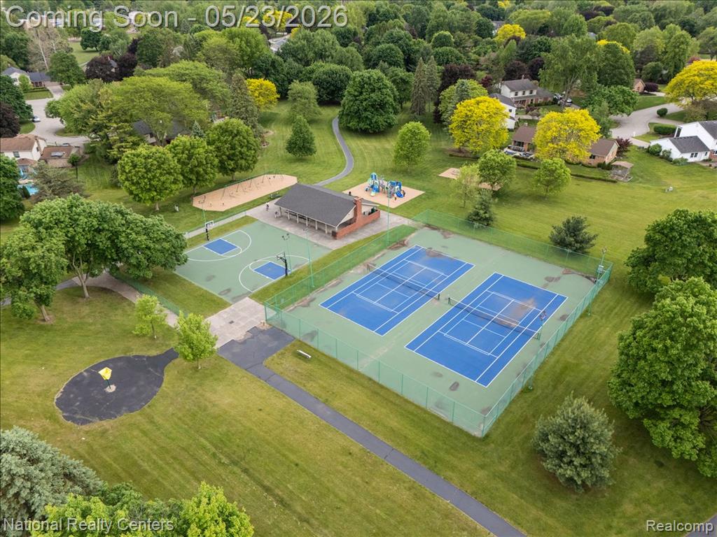 42054 Baintree Circle, Northville, MI 48168 — Photo 10