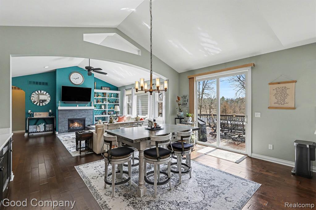 900 Watersmeet Drive, Oxford, MI 48371 — Photo 11