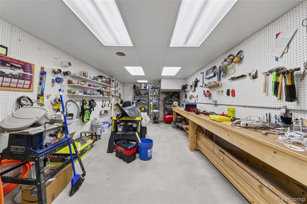 50325 Hancock Street, Canton, MI 48188 — Photo 40