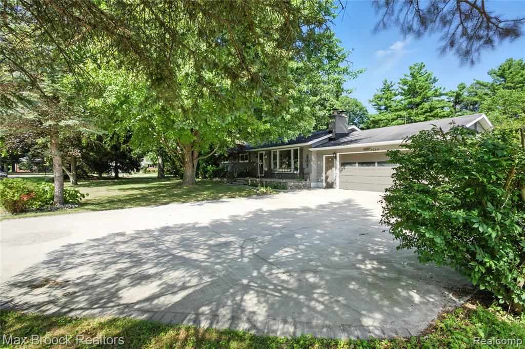 3084 E Hillcrest Drive, Clyde, MI 48049 — Photo 40