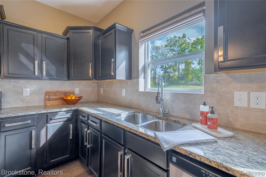16100 River Ridge Trail, Linden, MI 48451 — Photo 5