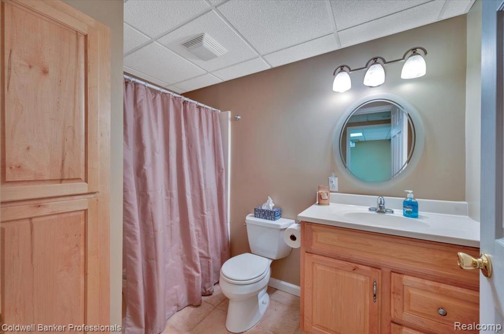 3803 Wedgewood Drive, Lapeer, MI 48446 — Photo 24