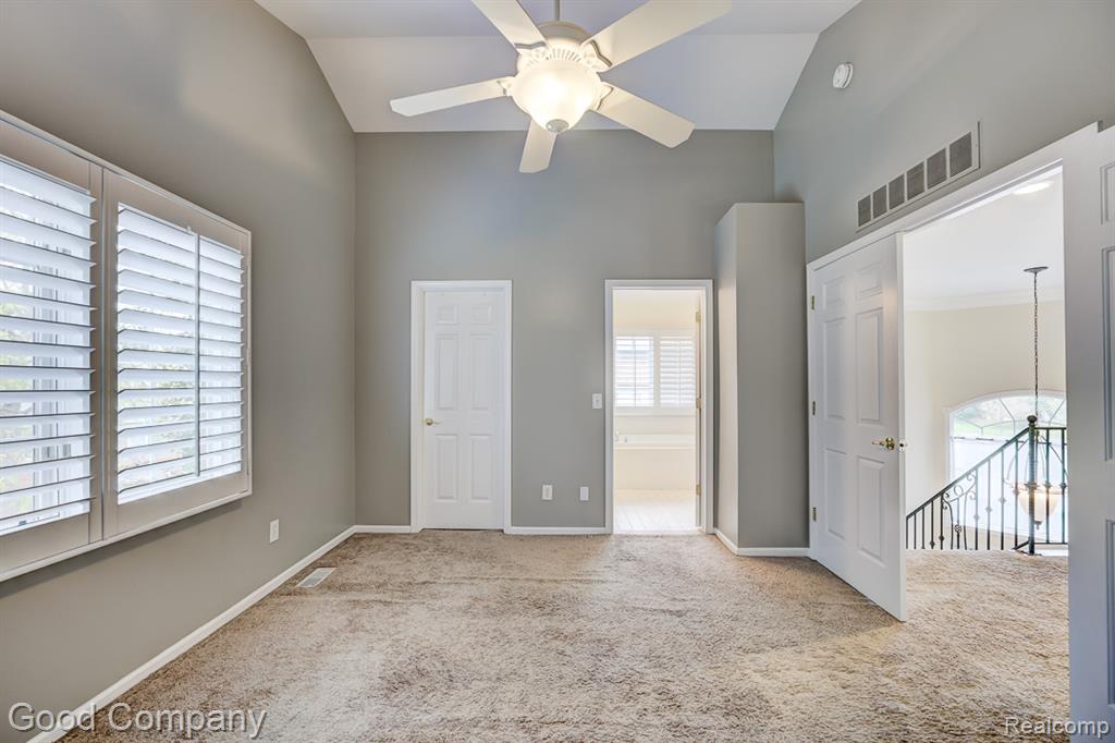 54683 Four Seasons Drive, Shelby Twp, MI 48316 — Photo 35