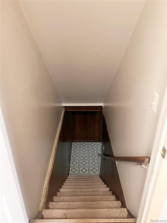 25647 Salem, 102, Roseville, MI 48066 — Photo 13