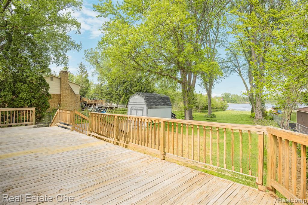 9503 Edward Drive, Brighton, MI 48114 — Photo 59