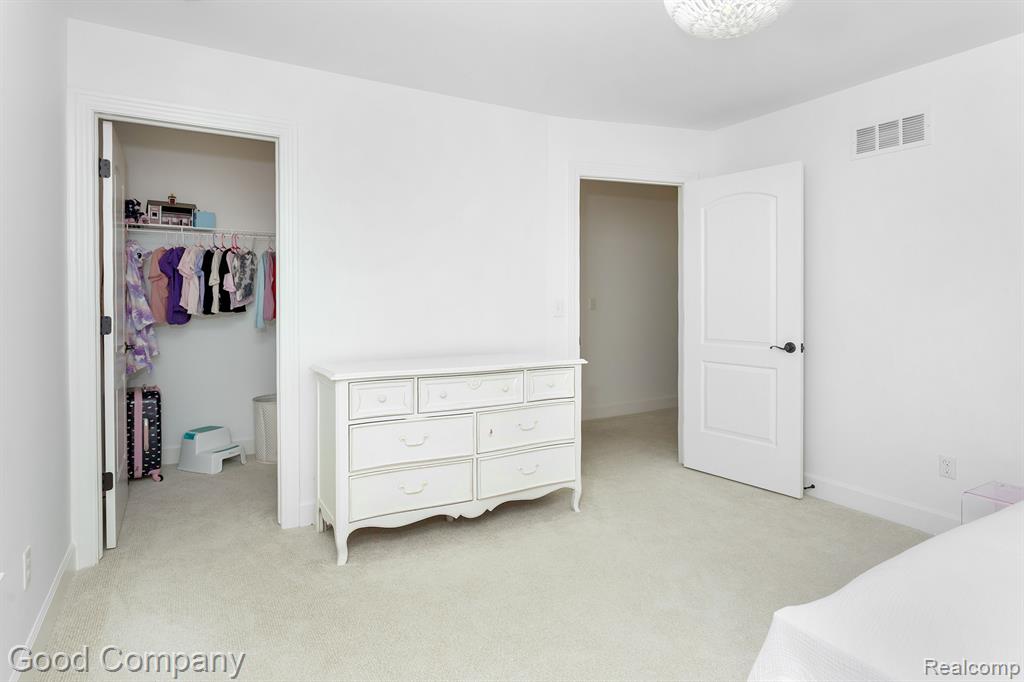 707 GOLF Avenue, Royal Oak, MI 48073 — Photo 30
