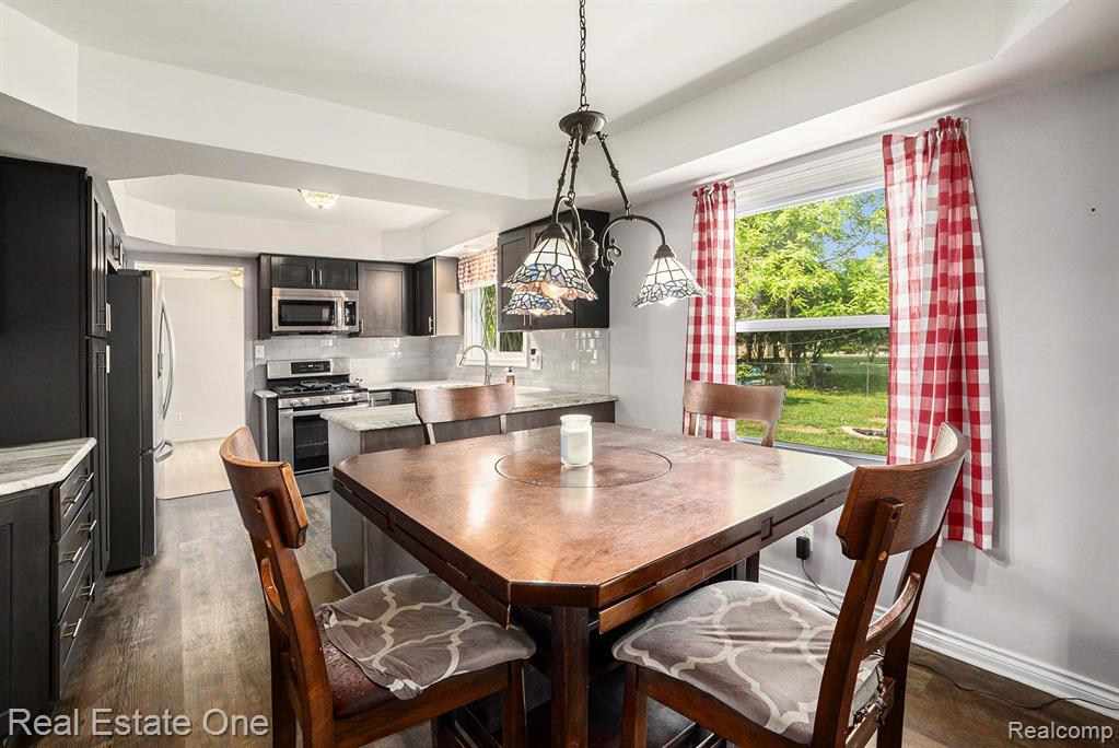 4799 Gamber Drive, Troy, MI 48085 — Photo 8