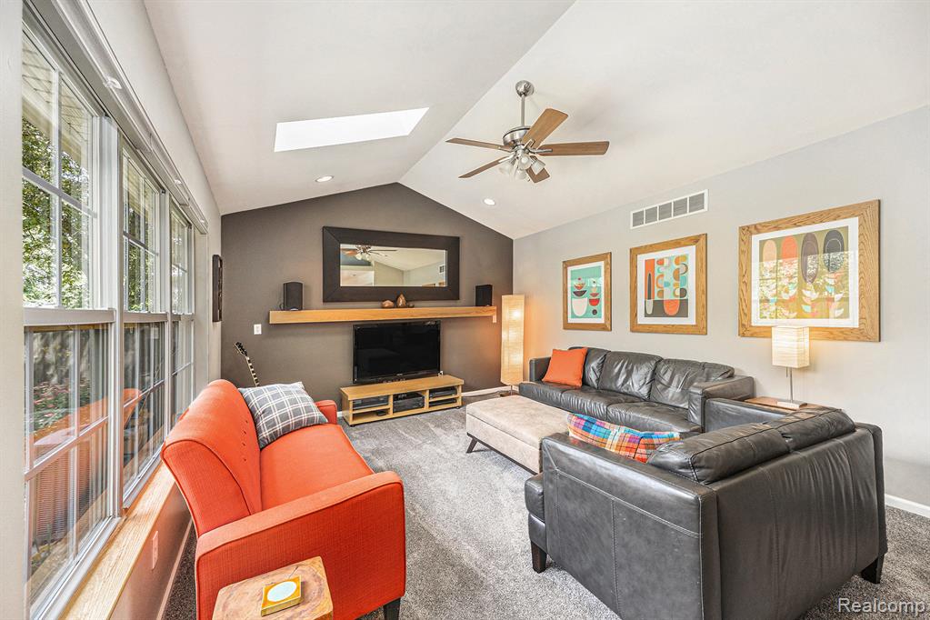 1827 N Franklin Court, Ann Arbor, MI 48103 — Photo 12