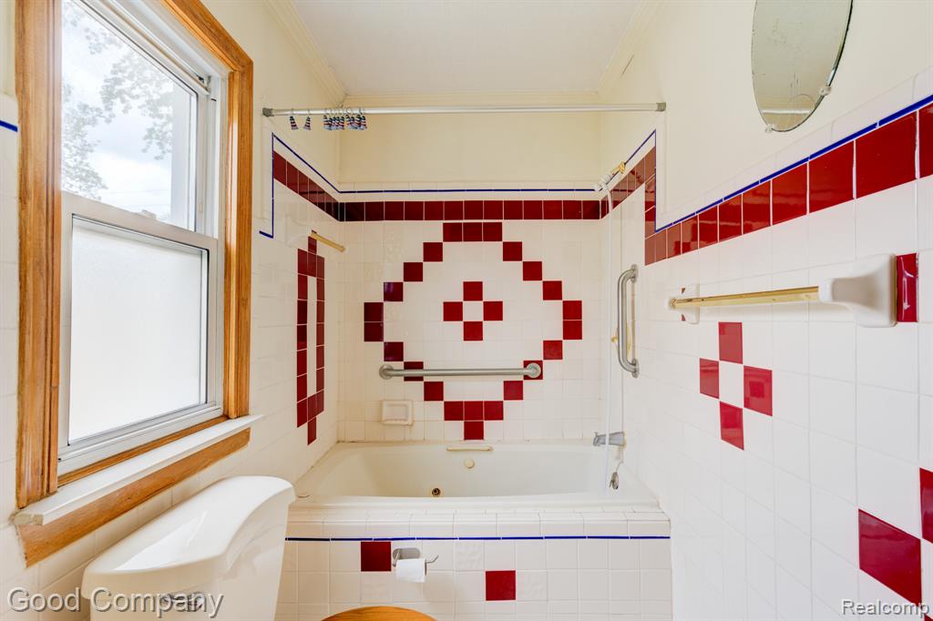 1355 Harvard Road, Berkley, MI 48072 — Photo 17