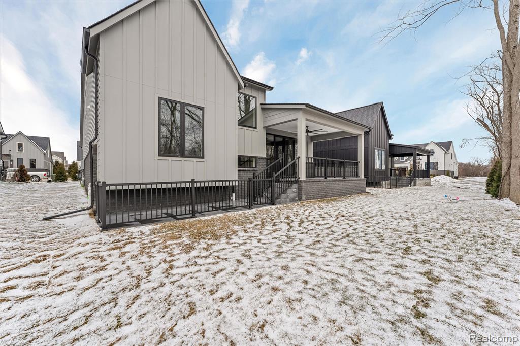 66 South Trail Court, Troy, MI 48083 — Photo 5
