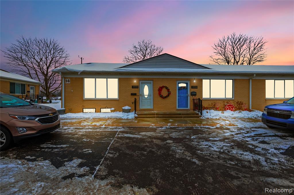 49990 Helfer Blvd, Wixom, MI 48393 — front exterior