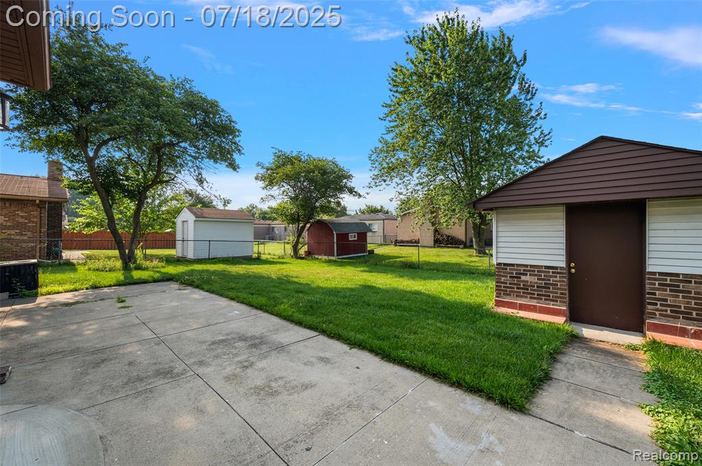 4152 Bloomfield Drive, Sterling Heights, MI 48310 — Photo 59