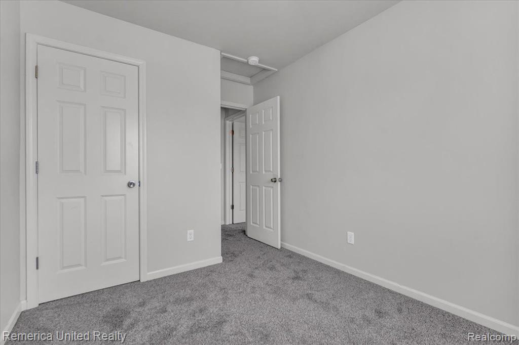 6453 MISTY, Waterford, MI 48327 — Photo 19