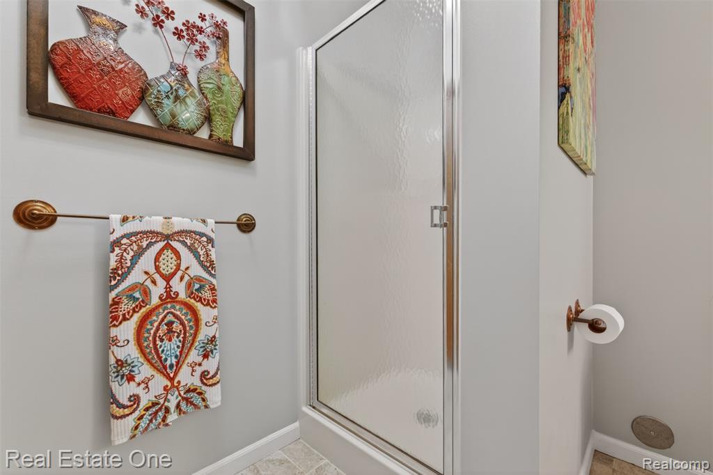 6586 Scenic Pines Court, 43, Clarkston, MI — Photo 46