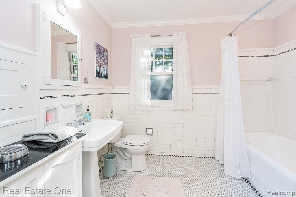 437 W Drayton Street, Ferndale, MI 48220 — Photo 19