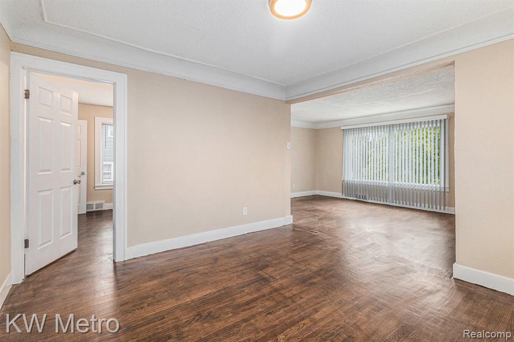 5025 Somerset Avenue, Detroit, MI 48224 — Photo 22
