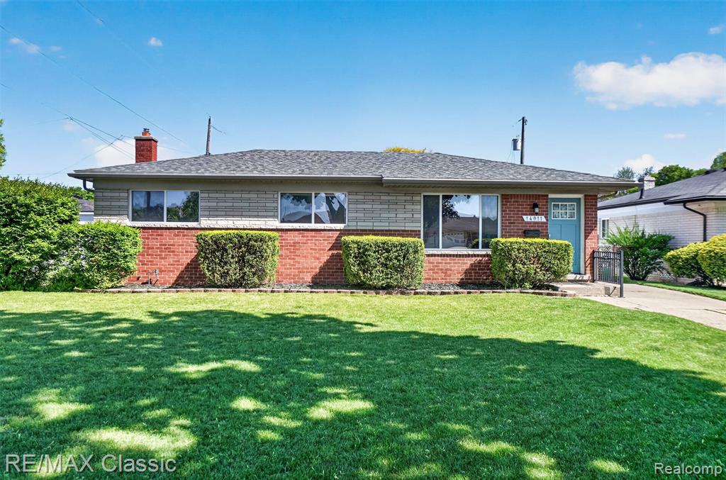 14011 Ken Court, Warren, MI 48088 — front exterior