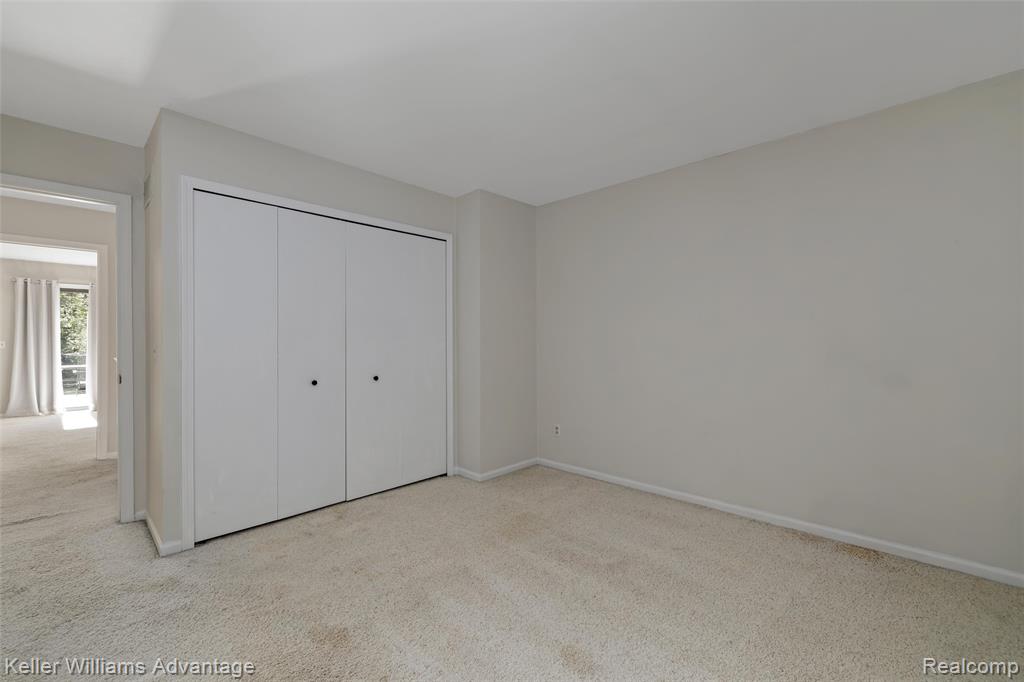 5480 Lyngre Drive, Howell, MI 48843 — Photo 30