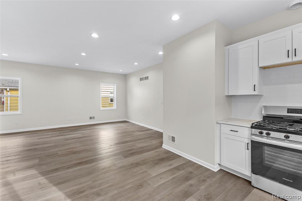 4833 Harding St, Dearborn Heights, MI 48125 — Photo 29