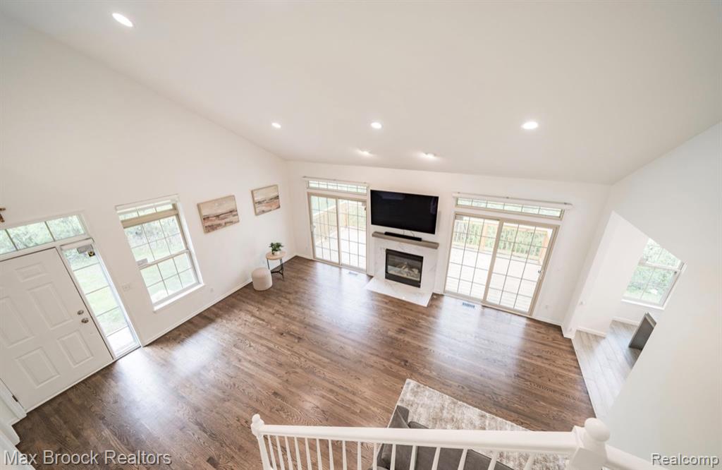 4344 Gateway Circle, West Bloomfield, MI — Photo 22