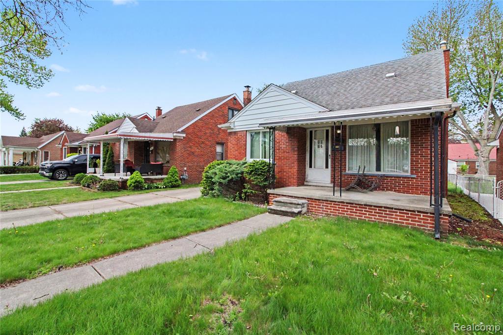 8103 Virgil Street, Dearborn Heights, MI 48127 — Photo 4