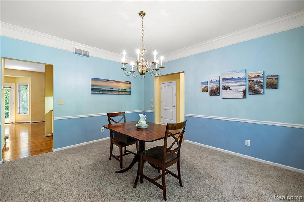 53629 WAYBURN Court, Utica, MI 48315 — Photo 17