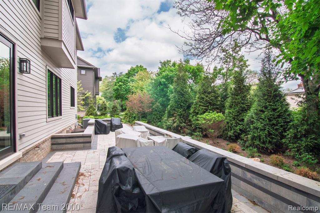 7313 BROOKSIDE VILLAGE, Bloomfield Hills, MI 48301 — Photo 14